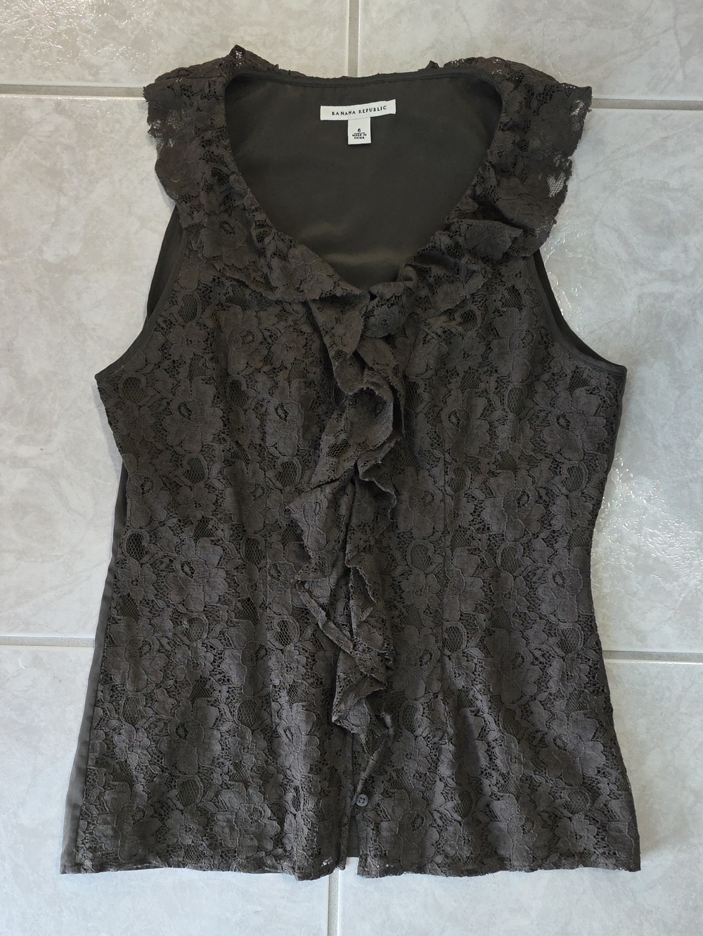 Banana Republic Olive Green Lace Ruffle Sleeveless Blouse